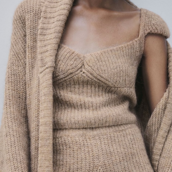 ZARA | Set Limited Edition Wool Blend Shorts + Top - Picture 11 of 16